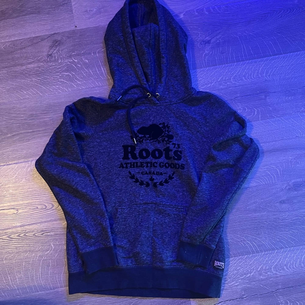 Roots Women's Gray and Black Hoodie Size Small